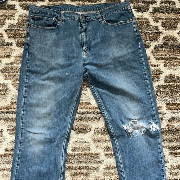 Levi’s Regular Relaxed Fit Mens Distressed Denim - Picture 2 of 8